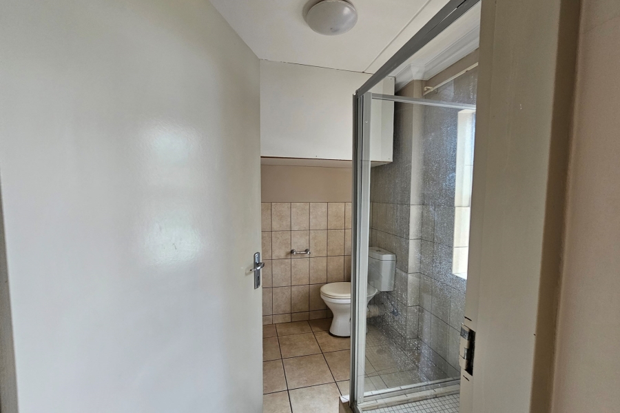 1 Bedroom Property for Sale in Geelhoutpark North West